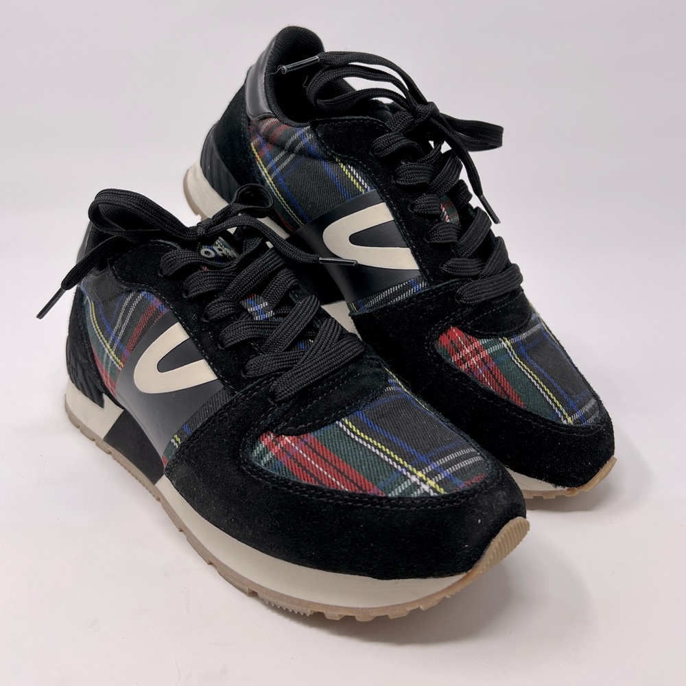EUC Loyola 2 Sneakers by Tretorn - Size 7.5